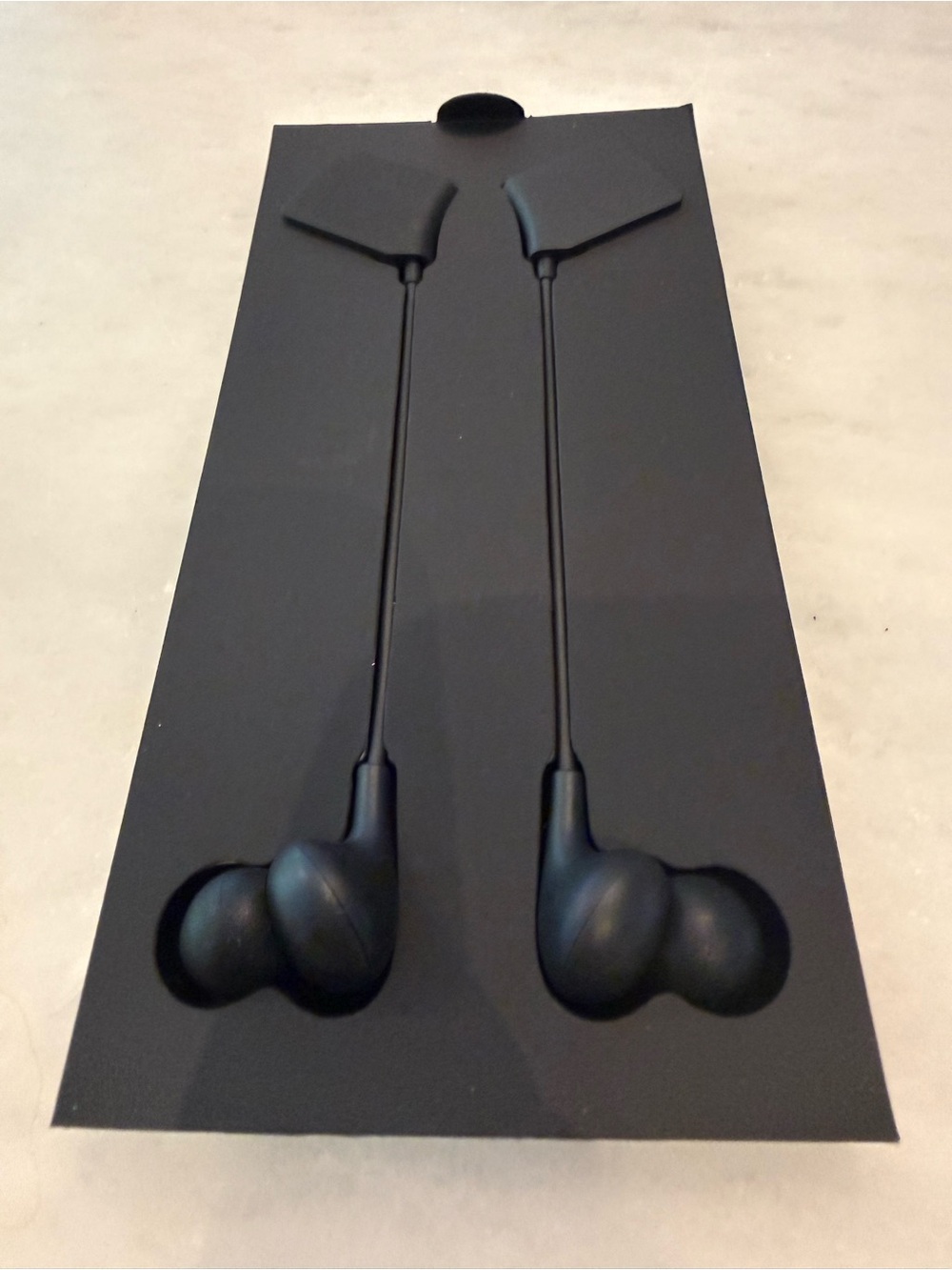 Oculus Rift Earphones (301-00048-02) — OEM In-Ear Audio Accessory for Rift CV1 - Picture 12 of 13